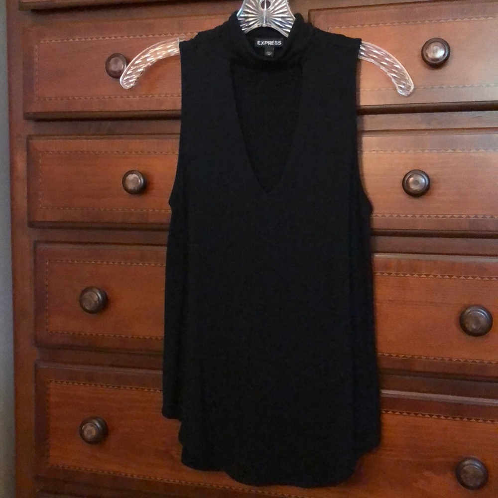 Choker neck tank